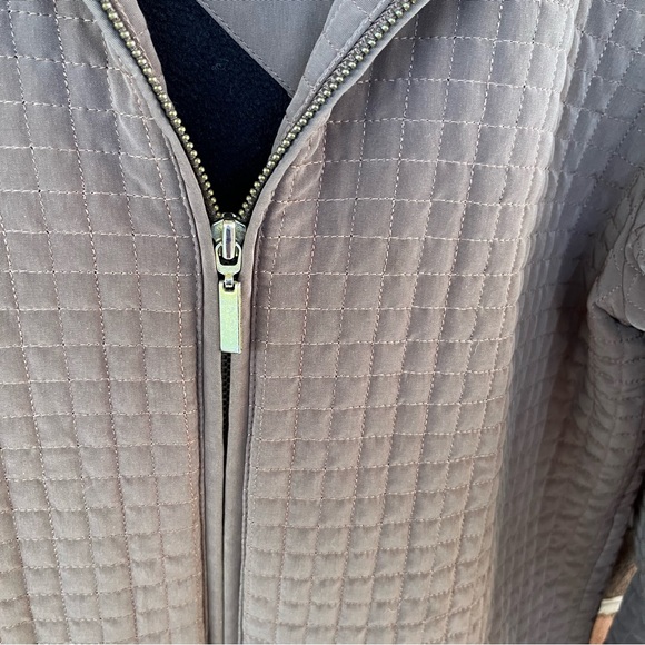 Worthington, black and tan quilted car coat zip up with hood size: small - Picture 8 of 14